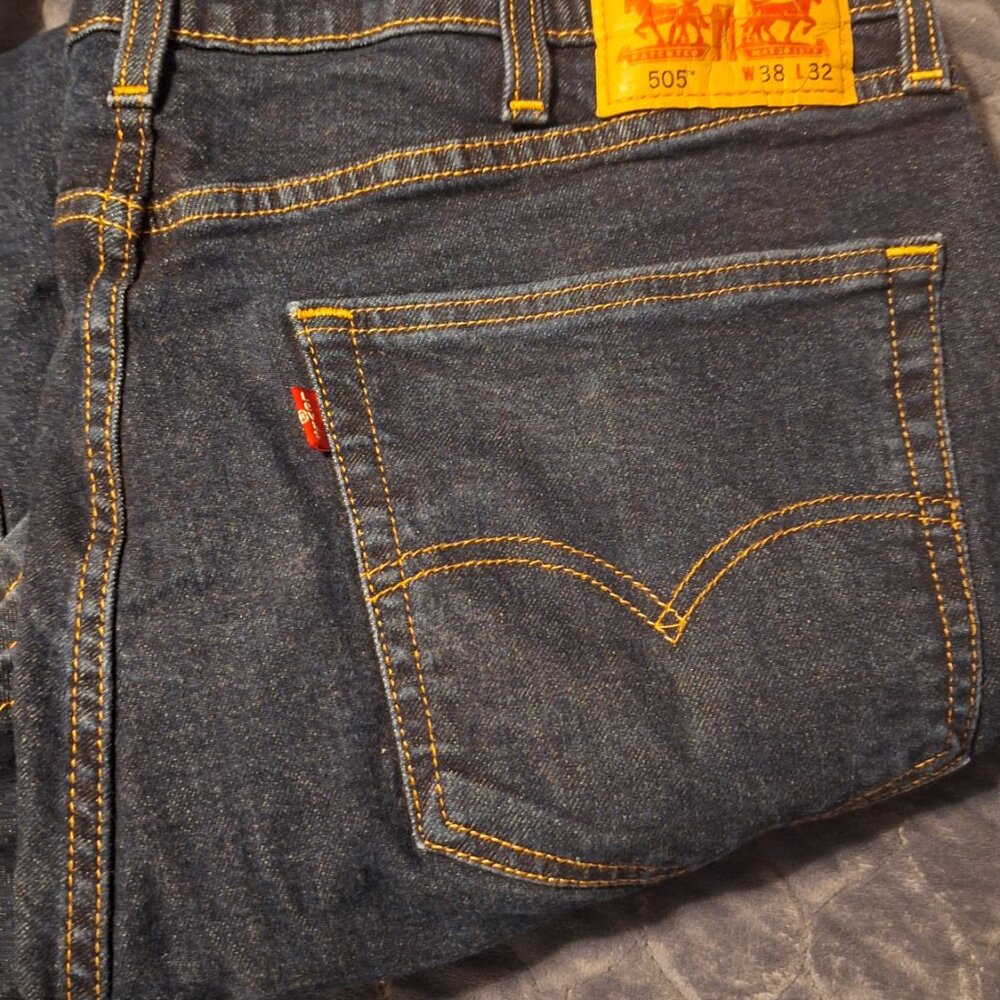 Men's Levis 505 W38 L 32